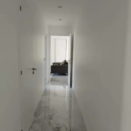 L'exclusif Paris Neuilly Apartment *